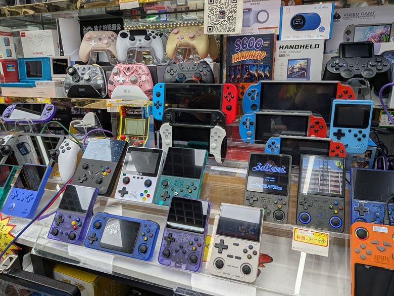 ゲーム機